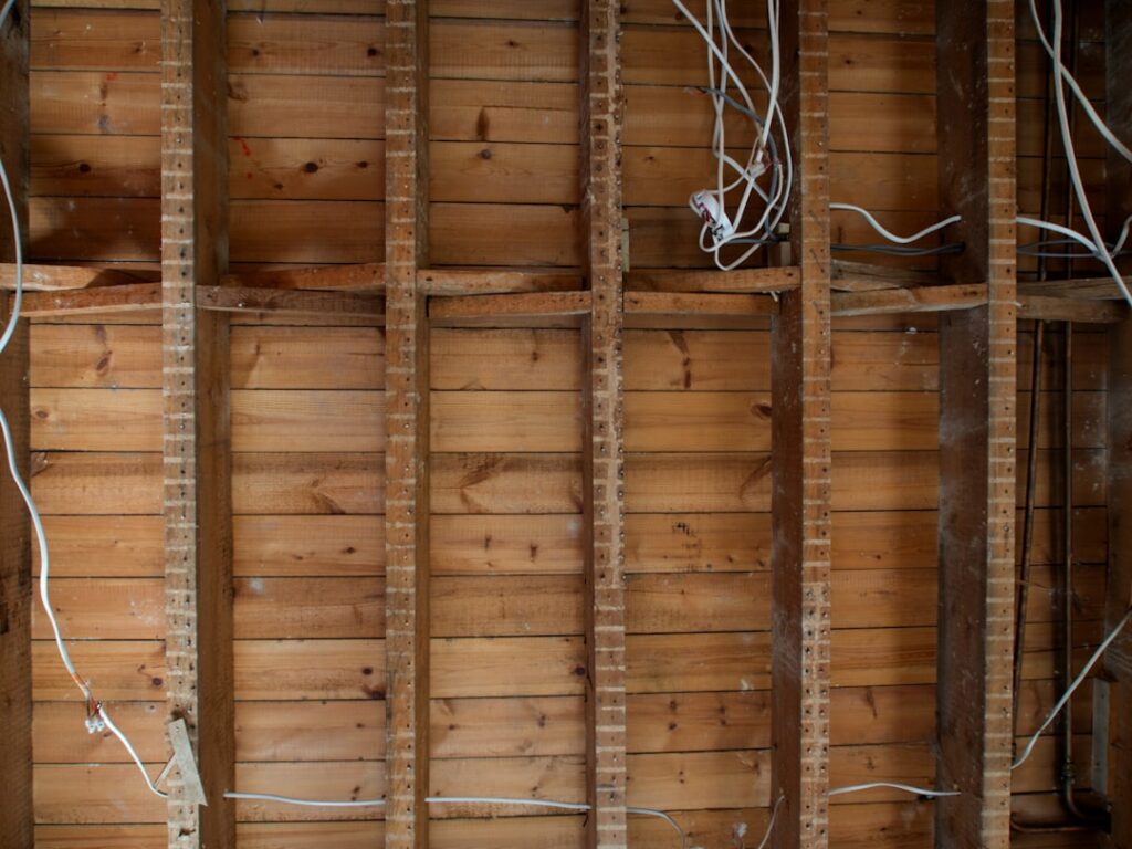 Sniffing Out Trouble: How to Spot Dangerous Electrical Problems 2 how to spot electrical problems before they become dangerous